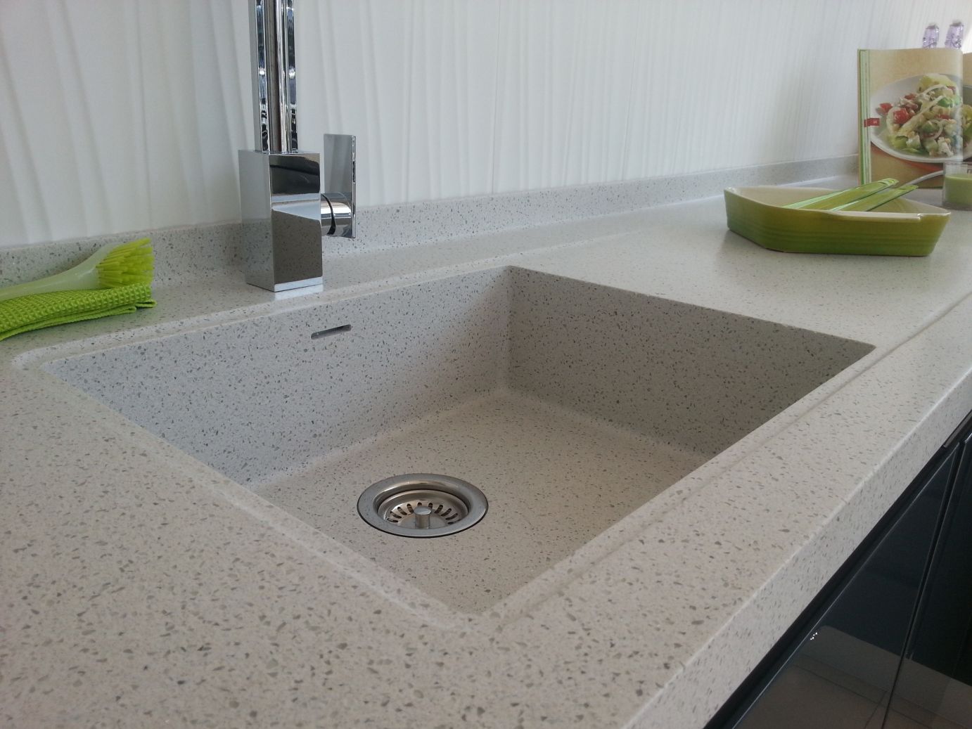 Corian HI MACS 600mm Sink With Recessed Perimeter Drainer Sink   01 Croydon Display Sink Area 3.JPG